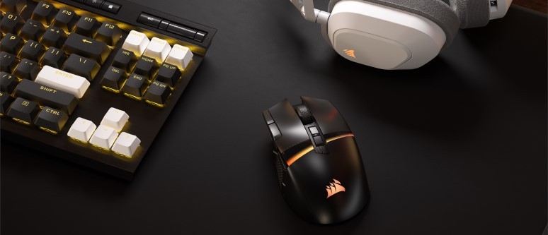 Corsair Darkstar Wireless MOBA/MMO Gaming Mouse